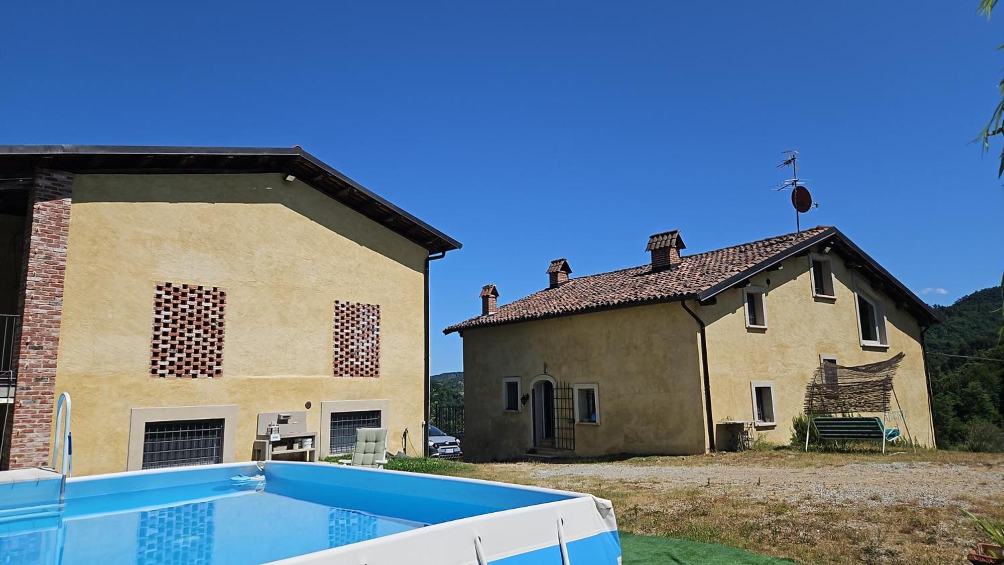 Casa Nel Verde Ca Dla Cola Mombasiglio Bagian luar foto